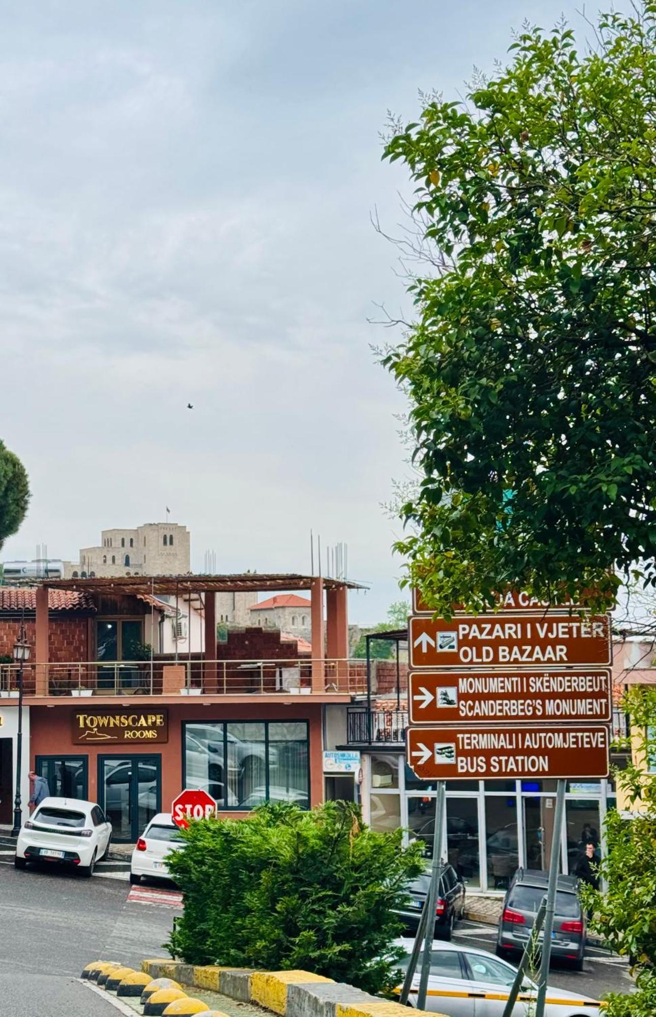 Kruja Townscape Rooms Exterior foto